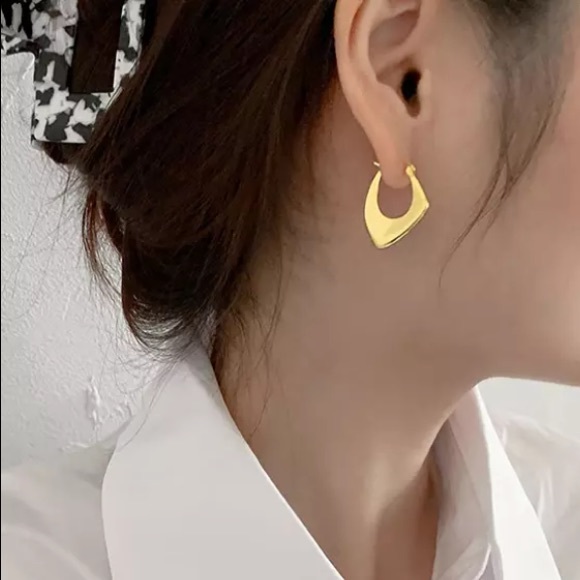 Gold Hoop Earrings minimal gold Sterling silver vermeil - Picture 5 of 8